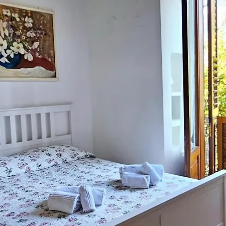 Anthea Bed & Breakfast 4*